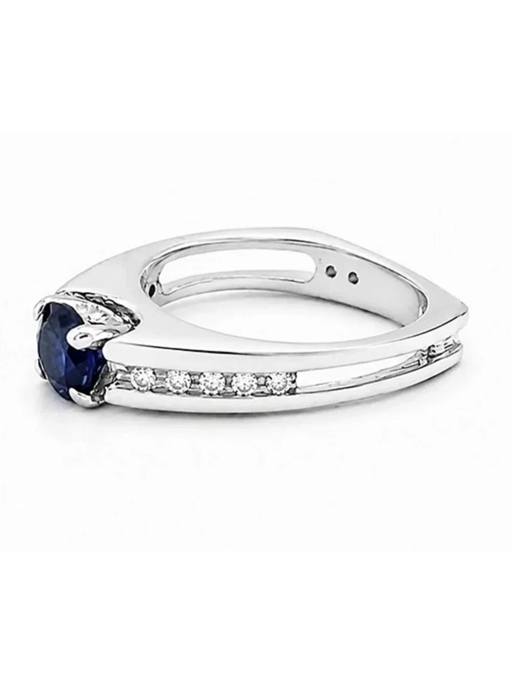 Natural 0.68 Cts Blue Sapphire & Diamonds Ring 14k White Gold